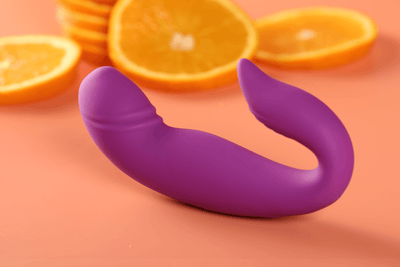 Meet Dolphin – Rolling G-Spot Vibrator & Clit Stimulator